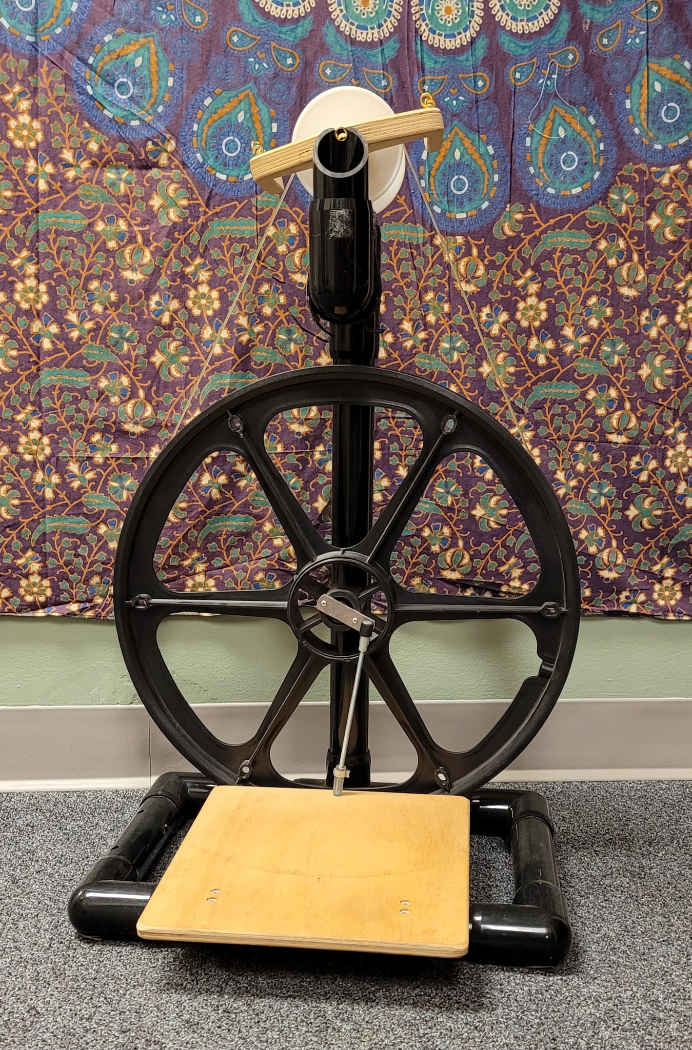 Babe's Fiber Starter Spinning Wheel With 10 Dollar Coupon You Choose M –  The Spinnery Store